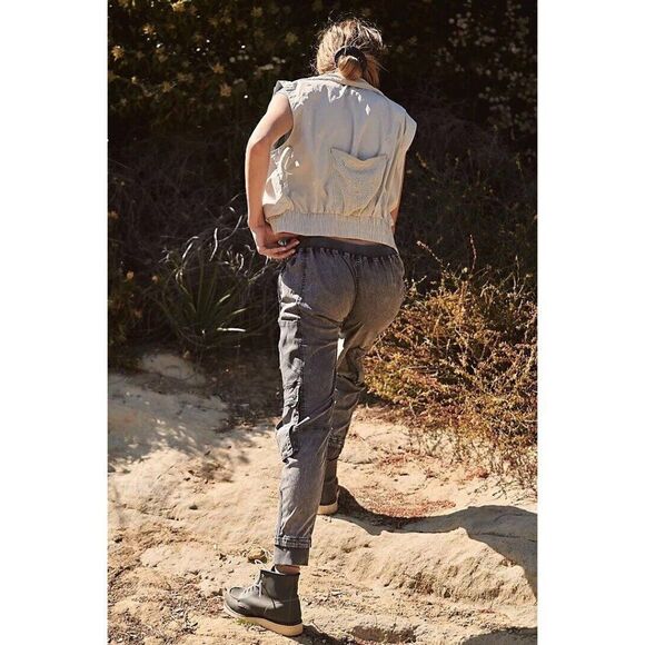 NWT FREE PEOPLE MOVEMENT Sz M FAST TRACK PANTS UTILITY HAREM IN BLACK - Picture 4 of 5